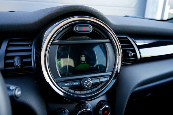 MINI Cooper 1.5 Chili