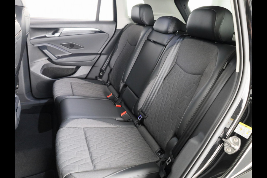 Volkswagen Tiguan Life Edition 1.5 eHybrid 150 kW / 204 pk SUV 6 ver