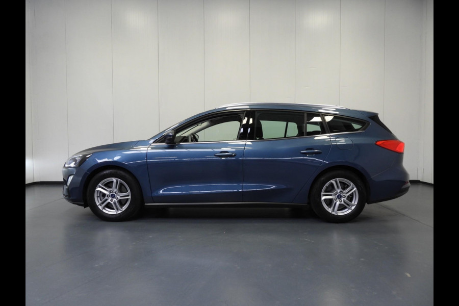 Ford FOCUS Wagon 1.0 EcoBoost Trend Business NAVI/AIRCO/TREKHAAK/16"LMV!