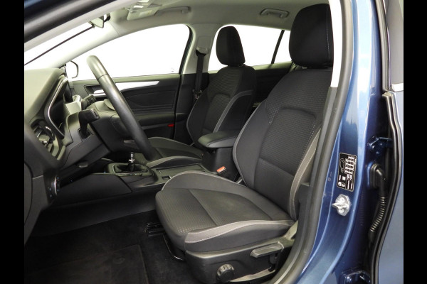 Ford FOCUS Wagon 1.0 EcoBoost Trend Business NAVI/AIRCO/TREKHAAK/16"LMV!