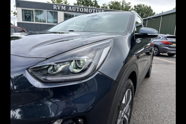 Kia e-Niro DynamicPlusLine 64 kWh Schuifdak | Stuur- & Stoelverwarming | 3-fase Laden | SOH 100% !! | ORIGINEEL NL  RIJKLAAR GELEVERD MET GARANTIE! |