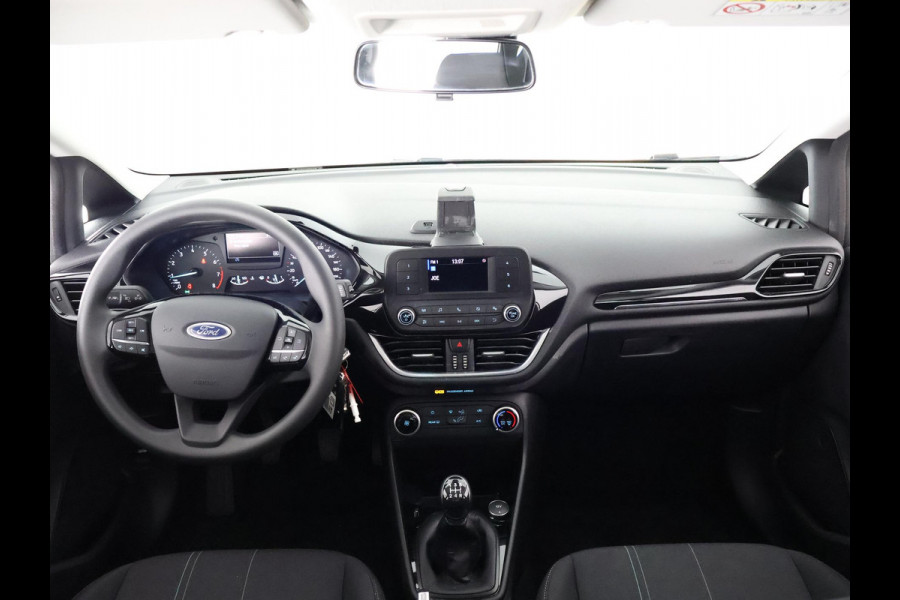 Ford Fiesta 1.1 SILVERLINE 5 DRS AIRCO GARANTIE TOT 2 JAAR