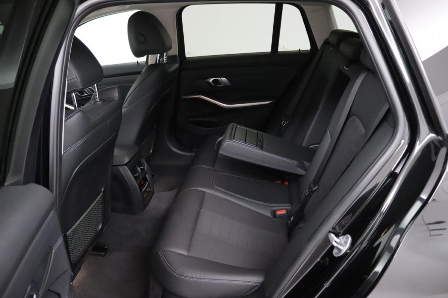 BMW 3 Serie Touring 320i Executive Edition Sport