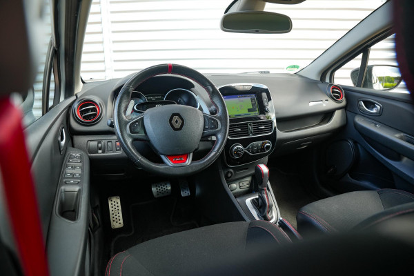 Renault Clio R.S. 1.6 200pk Camera Cruise Keyless Stoelverw. Clima
