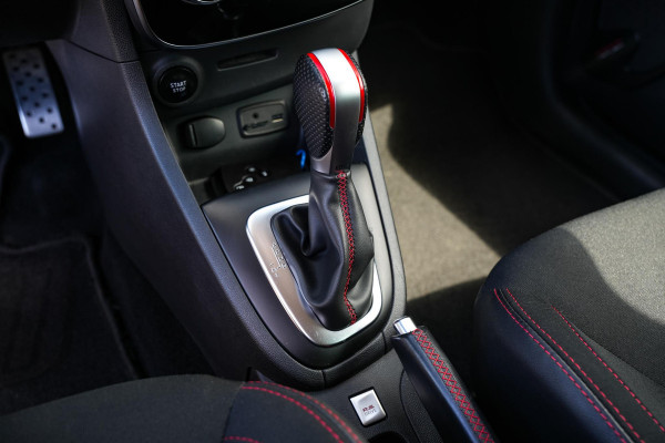 Renault Clio R.S. 1.6 200pk Camera Cruise Keyless Stoelverw. Clima
