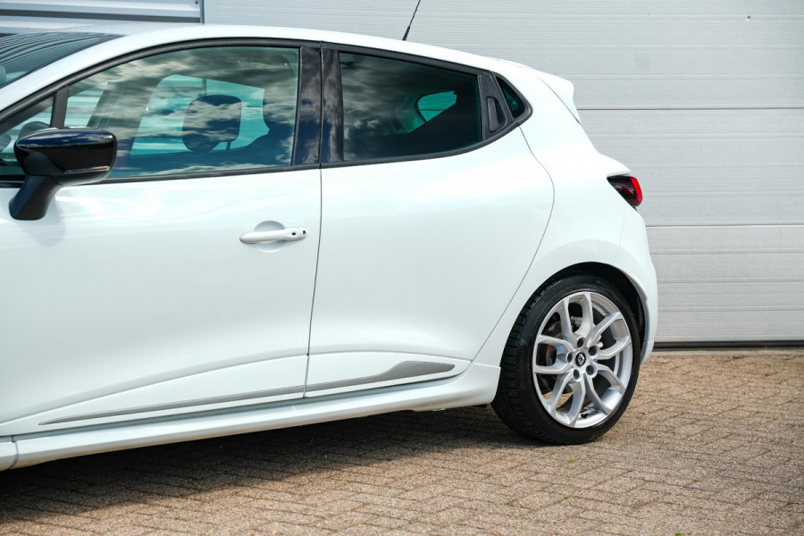 Renault Clio R.S. 1.6 200pk Camera Cruise Keyless Stoelverw. Clima