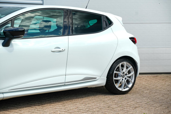 Renault Clio R.S. 1.6 200pk Camera Cruise Keyless Stoelverw. Clima