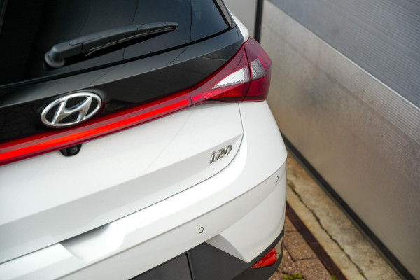 Hyundai i20 1.0 T-GDI Comfort Schuifdak Camera DAB+ Stoel Stuurverwarming Lane Assist Automaat!