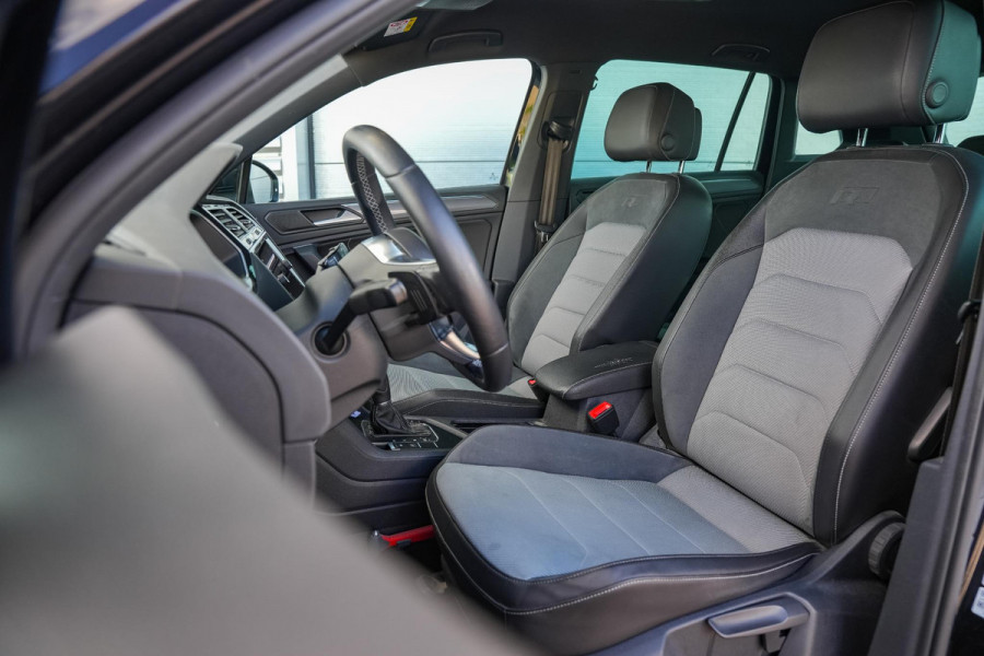 Volkswagen Tiguan 1.5 TSI ACT Highline Business R Adaptive Cruise Lane Assist Carplay PDC Virtual Dash