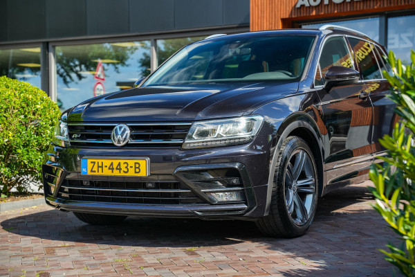 Volkswagen Tiguan 1.5 TSI ACT Highline Business R Adaptive Cruise Lane Assist Carplay PDC Virtual Dash