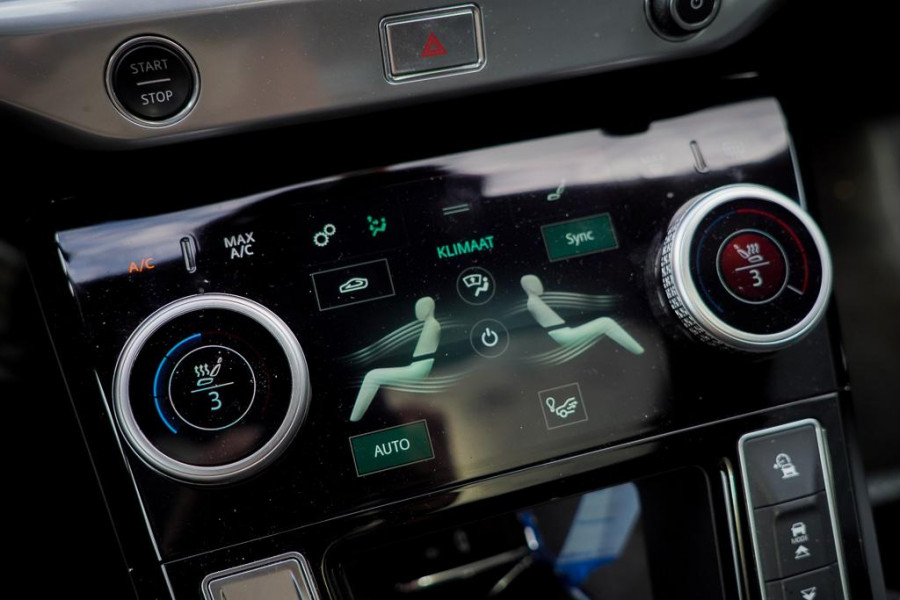 Jaguar I-PACE EV400 HSE 90 kWh / Pano / Trekhaak