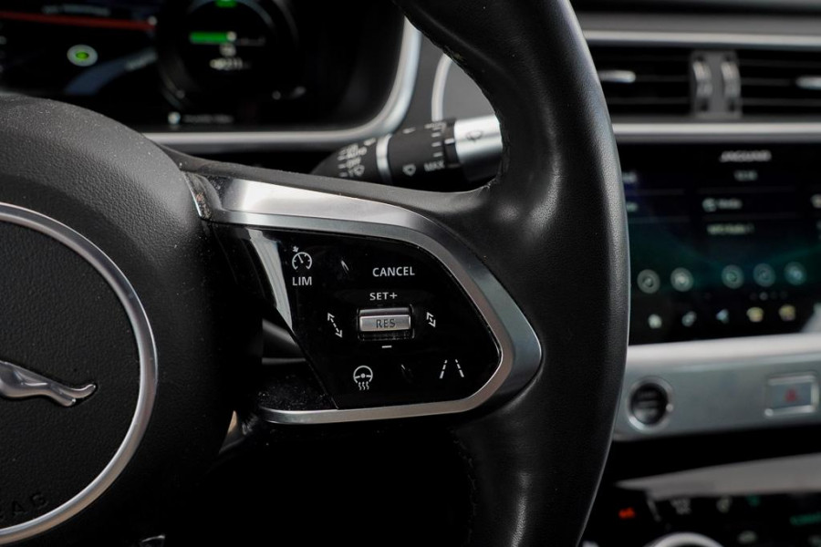 Jaguar I-PACE EV400 HSE 90 kWh / Pano / Trekhaak