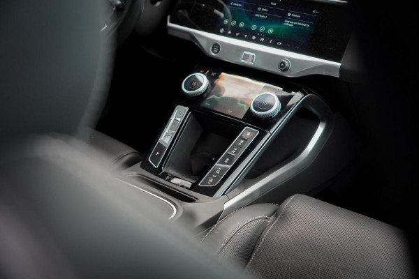 Jaguar I-PACE EV400 HSE 90 kWh / Pano / Trekhaak
