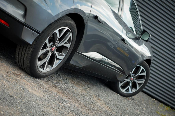 Jaguar I-PACE EV400 HSE 90 kWh / Pano / Trekhaak