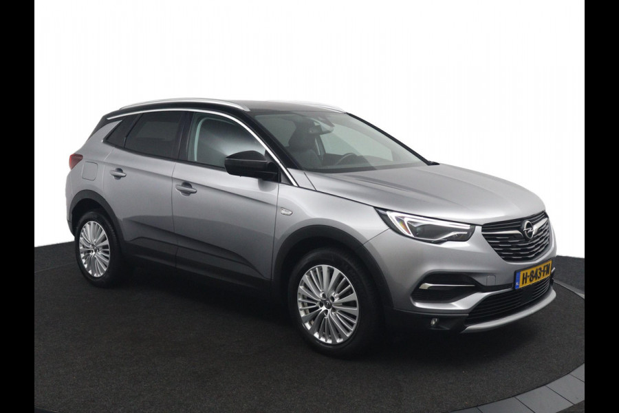 Opel Grandland X 1.2 Turbo*AUTOM*ECC*STOELVERW/KOEL*CARPLAY*COMF.AC