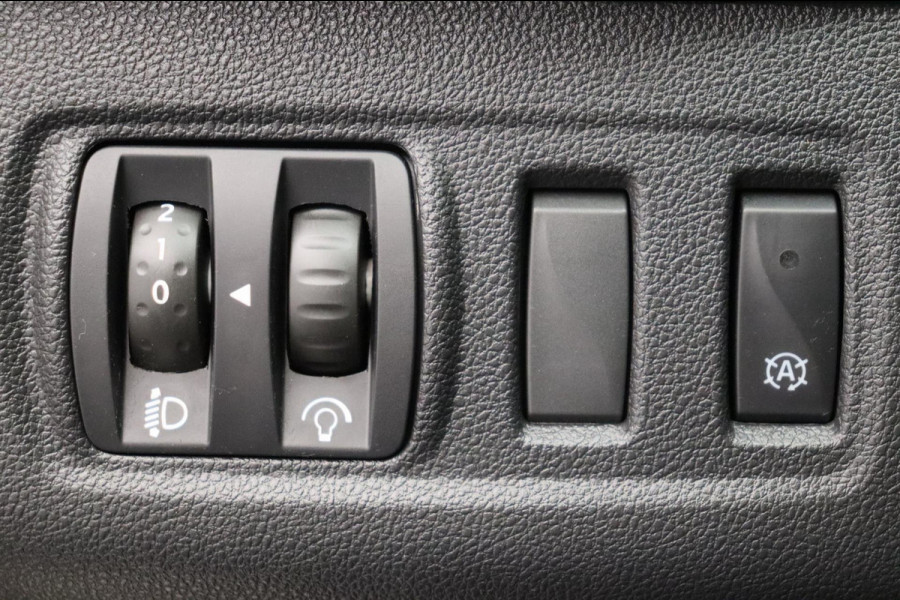 Renault Clio Estate 0.9 TCe Limited Trekhaak Navigatie Cruise/Control