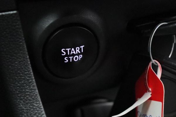 Renault Clio Estate 0.9 TCe Limited Trekhaak Navigatie Cruise/Control