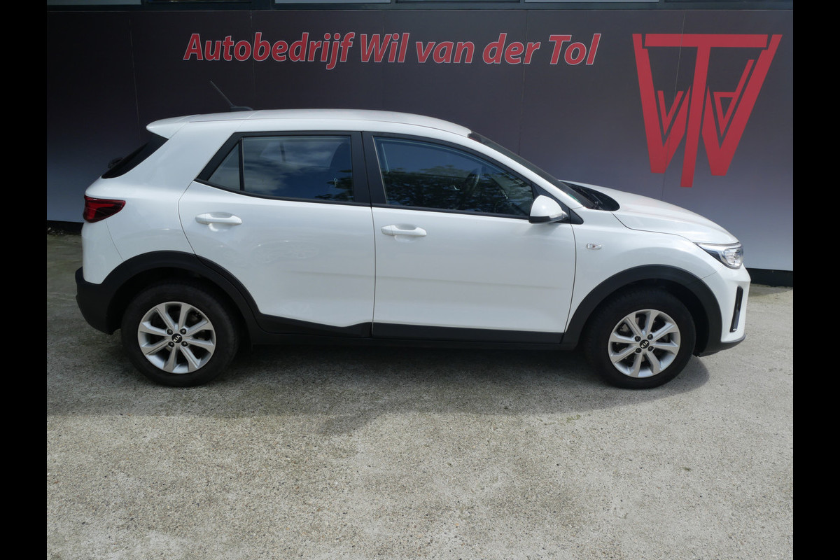 Kia Stonic 1.2 DESIGN EDITION | CRUISE | AIRCO | CARPLAY | 4-CILINDER | STUUR + STOEL VERW!!