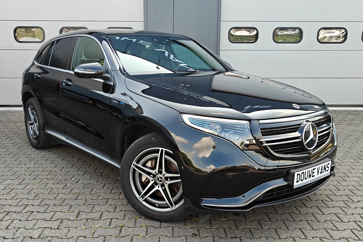 Mercedes-Benz EQC 400 4MATIC 360 Camera Burmester Trekhaak Pano BTW auto Dealer onderhouden.