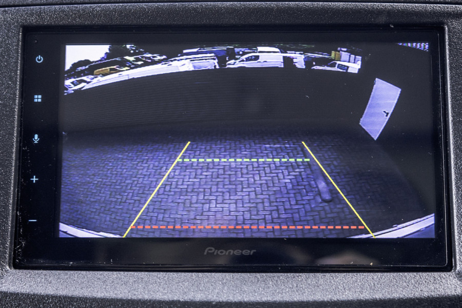 Iveco Daily 35C15 3.0L | Bakwagen met laadklep | Camera | CarPlay | Climate | Cruise | Euro 6