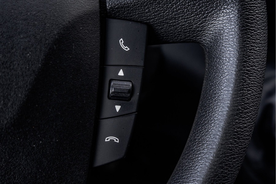 Iveco Daily 35C15 3.0L | Bakwagen met laadklep | Camera | CarPlay | Climate | Cruise | Euro 6