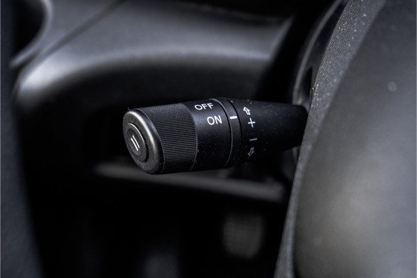 Iveco Daily 35C15 3.0L | Bakwagen met laadklep | Camera | CarPlay | Climate | Cruise | Euro 6