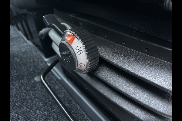 Mercedes-Benz Sprinter 317 CDI L2 H2 Pro 3500KG Trekhaak / LED / Betimmering / MBUX / Camera / Carplay navigatie / Airco / Cruise control