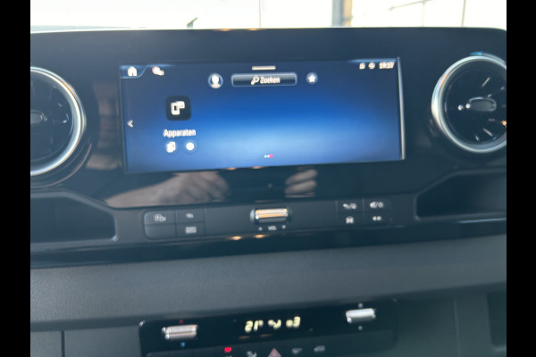 Mercedes-Benz Sprinter 317 CDI L2 H2 Pro 3500KG Trekhaak / LED / Betimmering / MBUX / Camera / Carplay navigatie / Airco / Cruise control
