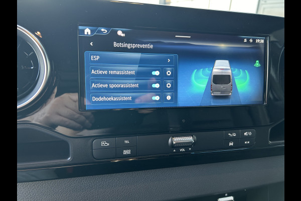 Mercedes-Benz Sprinter 317 CDI L2 H2 Pro 3500KG Trekhaak / LED / Betimmering / MBUX / Camera / Carplay navigatie / Airco / Cruise control