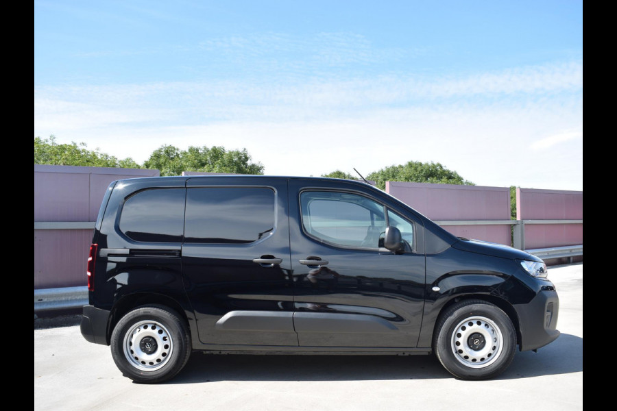 Opel Combo Electric 136 L1 50kWh | 0% RENTE | BETIMMERING | CAMERA + SENSOREN | NAVIGATIE