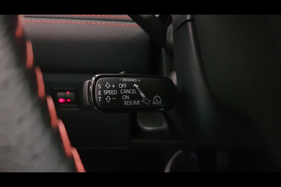 Seat Ibiza 1.0 TSI 110pk DSG FR | Climate Control | Parkeer sensoren | Verwarmde voorstoelen | DAB | Lichtmetalen velgen