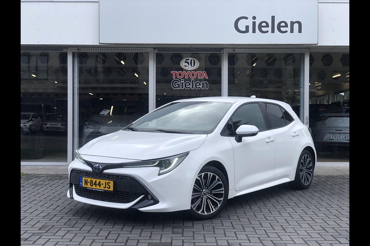 Toyota Corolla 2.0 Hybrid First Edition Plus | Dodehoekherkenning, Parkeersensoren, Stoel + Stuurverwarming, 17 inch, Weinig KM! Toyota Corolla 2.0 Hybrid First Edition Plus | Dodehoekherkenning, Parkeersensoren, Stoel + Stuurverwarming, 17 inch, Weinig KM!