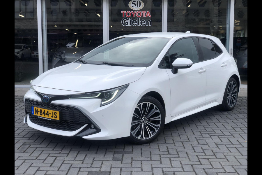 Toyota Corolla 2.0 Hybrid First Edition Plus | Dodehoekherkenning, Parkeersensoren, Stoel + Stuurverwarming, 17 inch, Weinig KM!