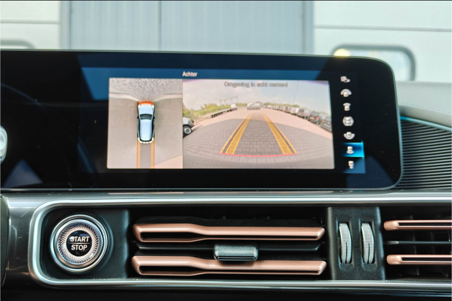Mercedes-Benz EQC 400 4MATIC 360 Camera Burmester Trekhaak Pano BTW auto Dealer onderhouden.