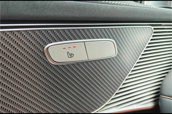 Mercedes-Benz EQC 400 4MATIC 360 Camera Burmester Trekhaak Pano BTW auto Dealer onderhouden.