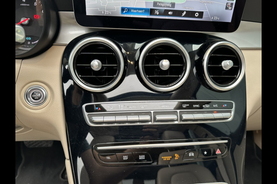 Mercedes-Benz GLC 200 Bus. Sol. Ltd M20 NAVI PANO CLIMATE CAMERA SIDESTEPS