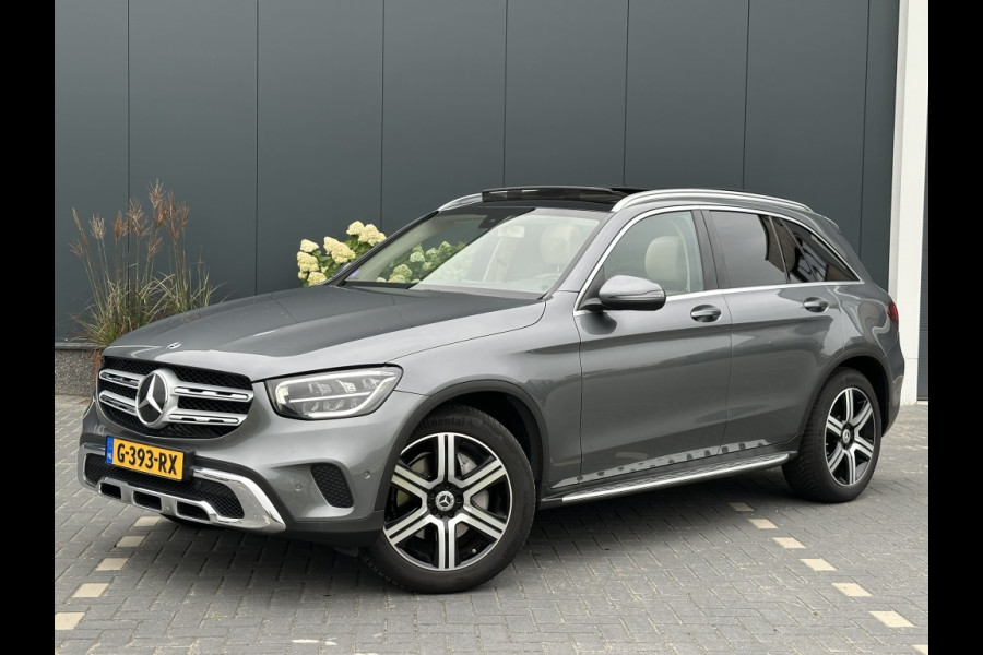 Mercedes-Benz GLC 200 Bus. Sol. Ltd M20 NAVI PANO CLIMATE CAMERA SIDESTEPS