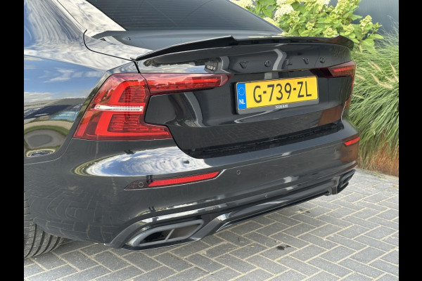 Volvo S60 2.0 T4 R-Design NAVI LEDER SPORTVELGEN HARMAN KARDON