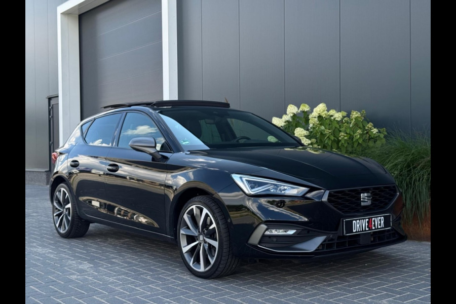 Seat Leon 1.4 TSI eHy. PHEV FR 204pk PANO CLIMATE SFEERVERL CAMERA PDC