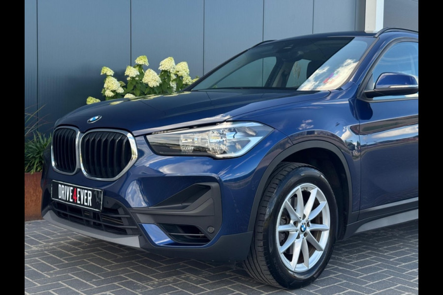 BMW X1 sDrive18i 12-2019 NAVI CLIMATE PDC TREKHAAK SPORTVELGEN