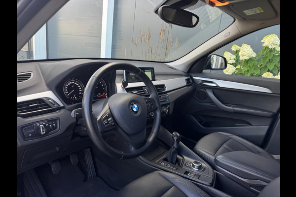 BMW X1 sDrive18i 12-2019 NAVI CLIMATE PDC TREKHAAK SPORTVELGEN
