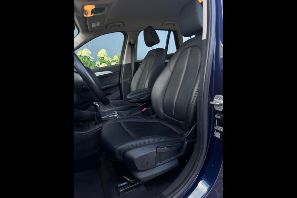BMW X1 sDrive18i 12-2019 NAVI CLIMATE PDC TREKHAAK SPORTVELGEN