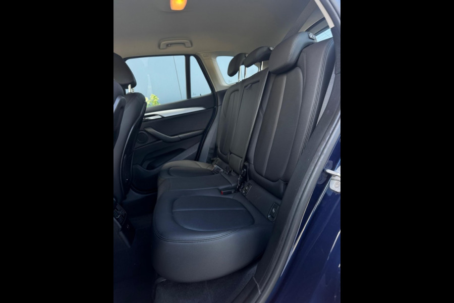 BMW X1 sDrive18i 12-2019 NAVI CLIMATE PDC TREKHAAK SPORTVELGEN
