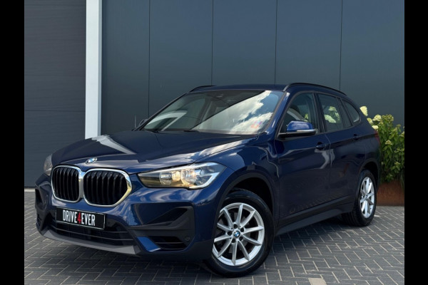 BMW X1 sDrive18i 12-2019 NAVI CLIMATE PDC TREKHAAK SPORTVELGEN