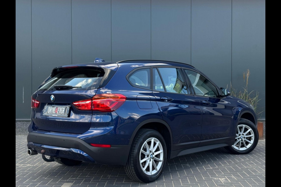BMW X1 sDrive18i 12-2019 NAVI CLIMATE PDC TREKHAAK SPORTVELGEN