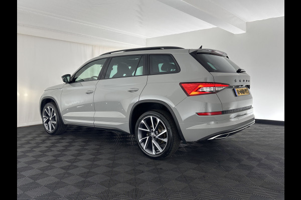 Škoda Kodiaq 1.5 TSI Sportline Business Aut. *PANO | LEATHER-ALCANTARA | FULL-LED | ADAPTIVE-CRUISE | BLIND-SPOT | MEMORY-PACK | CANTON-SOUND | CAMERA | KEYLESS | DIGI-COCKPIT | HEATED-SPORTSEATS | DAB+ | AMBIENT-LIGHT | CARBON | .