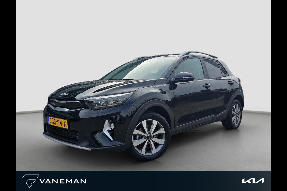 Kia Stonic 1.0 T-GDi MHEV DynamicPlusLine Automaat | Camera | LMV | Cruise | Navi | LED | Stoel- en Stuurverwarming | Privacy Glass | Apple Carplay & Android Auto |