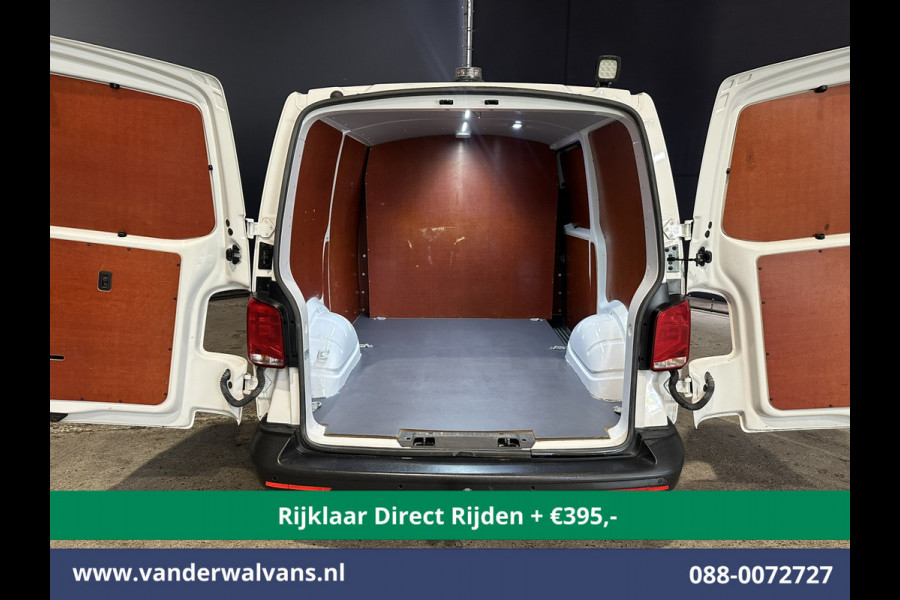 Volkswagen Transporter 2.0 TDI 111pk L1H1 Euro6 *Rijklaar Direct Rijden* Airco | Camera | Apple Carplay | Android Auto | Cruisecontrol Trekhaak, Parkeersensoren