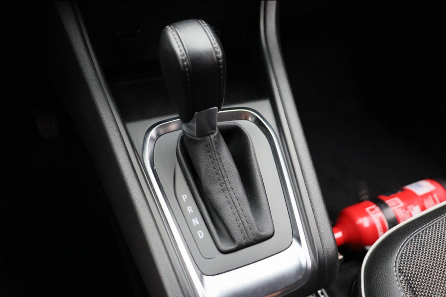 Renault Captur 1.3 TCe 140 Intens Trekhaak Climate/control Navigatie