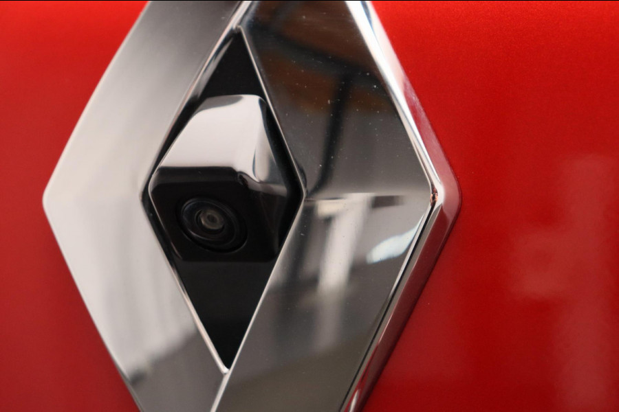 Renault Captur 1.3 TCe 140 Intens Trekhaak Climate/control Navigatie